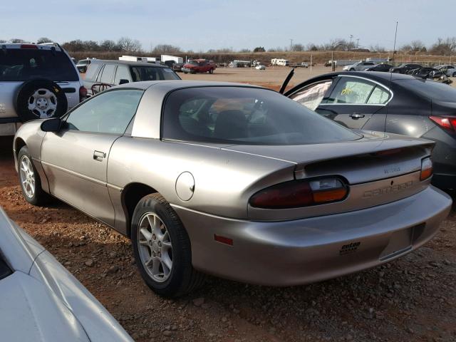 2G1FP22K812127443 - 2001 CHEVROLET CAMARO SILVER photo 3