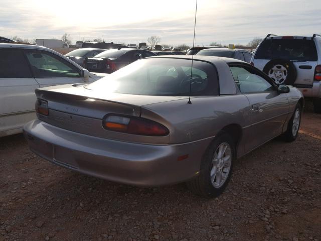 2G1FP22K812127443 - 2001 CHEVROLET CAMARO SILVER photo 4