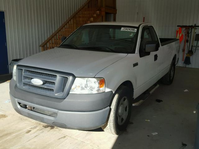 1FTRF122X7NA15127 - 2007 FORD F150 WHITE photo 2