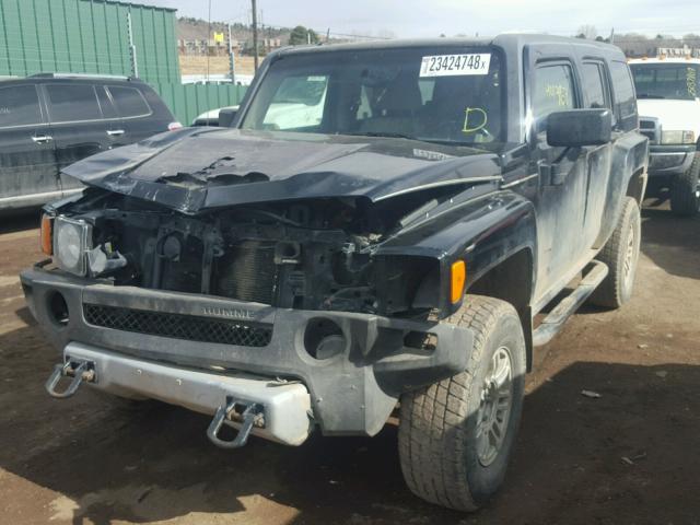 5GTEN13E888165627 - 2008 HUMMER H3 BLACK photo 2