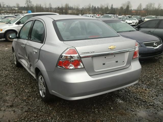 KL1TD56E89B602168 - 2009 CHEVROLET AVEO LS SILVER photo 3