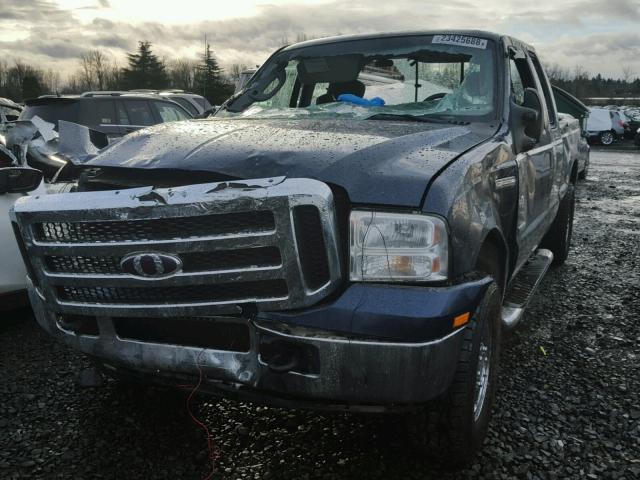 1FTSX21P56EB89557 - 2006 FORD F250 SUPER BLUE photo 2