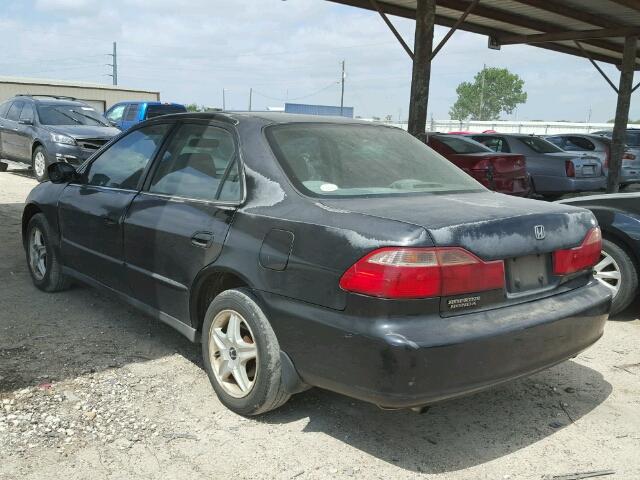 1HGCG1640XA030260 - 1999 HONDA ACCORD LX GRAY photo 3