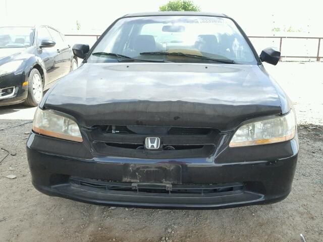 1HGCG1640XA030260 - 1999 HONDA ACCORD LX GRAY photo 9