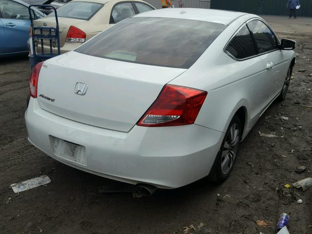 1HGCS1B8XCA014441 - 2012 HONDA ACCORD EXL WHITE photo 4