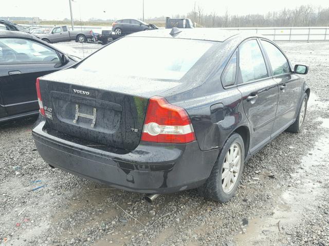 YV1MS682362194972 - 2006 VOLVO S40 T5 BLACK photo 4