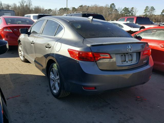 19VDE3F79DE302059 - 2013 ACURA ILX HYBRID SILVER photo 3