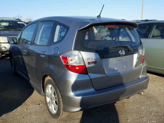 JHMGE8H48AS024007 - 2010 HONDA FIT SPORT GRAY photo 3