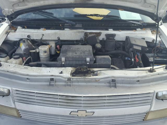 1GCDM19W4YB132763 - 2000 CHEVROLET ASTRO WHITE photo 7