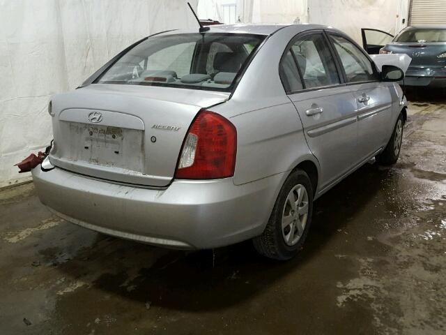 KMHCN46C19U318928 - 2009 HYUNDAI ACCENT GLS SILVER photo 4