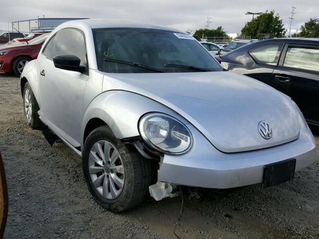 3VWF17AT5EM640053 - 2014 VOLKSWAGEN BEETLE SILVER photo 1