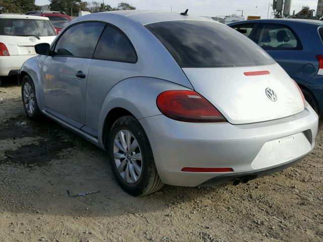 3VWF17AT5EM640053 - 2014 VOLKSWAGEN BEETLE SILVER photo 3