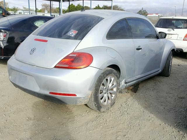 3VWF17AT5EM640053 - 2014 VOLKSWAGEN BEETLE SILVER photo 4