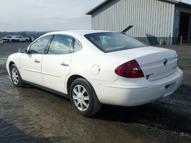 2G4WC552361238622 - 2006 BUICK LACROSSE C WHITE photo 3