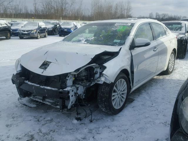 4T1BD1EB5EU023606 - 2014 TOYOTA AVALON HYB WHITE photo 2