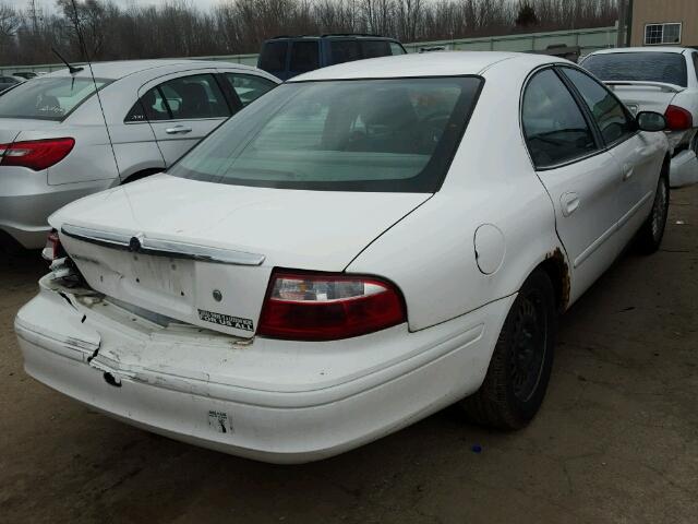 1MEFM50U24G610430 - 2004 MERCURY SABLE GS WHITE photo 4