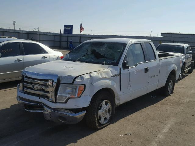 1FTRX12V39KB73630 - 2009 FORD F150 SUPER WHITE photo 2