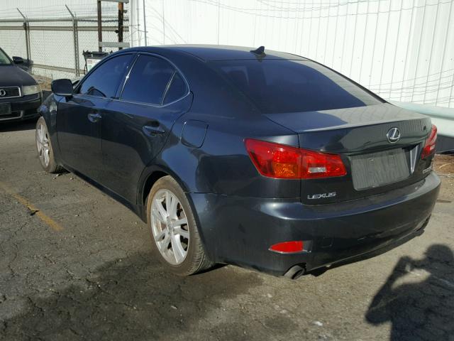 JTHBK262072028868 - 2007 LEXUS IS 250 BLUE photo 3