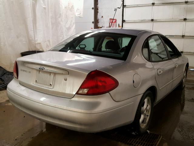 1FAFP53U22G141637 - 2002 FORD TAURUS SE SILVER photo 4