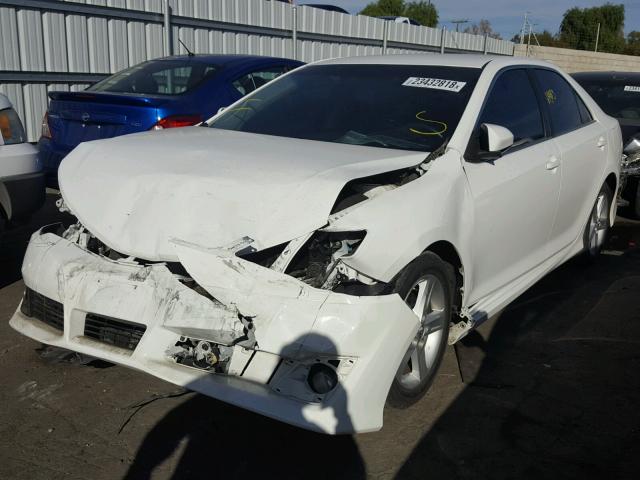 4T1BF1FK0DU681888 - 2013 TOYOTA CAMRY L WHITE photo 2