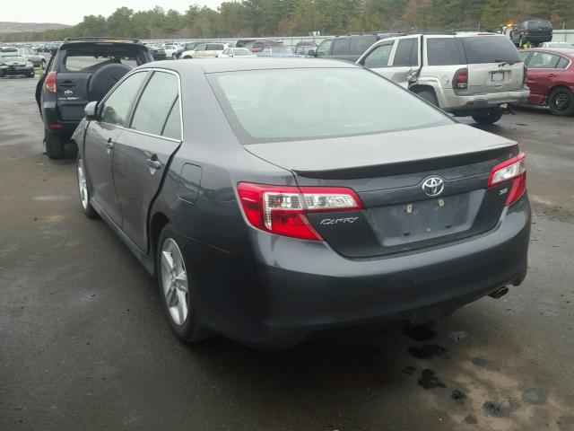 4T1BF1FK1CU193564 - 2012 TOYOTA CAMRY BASE GRAY photo 3
