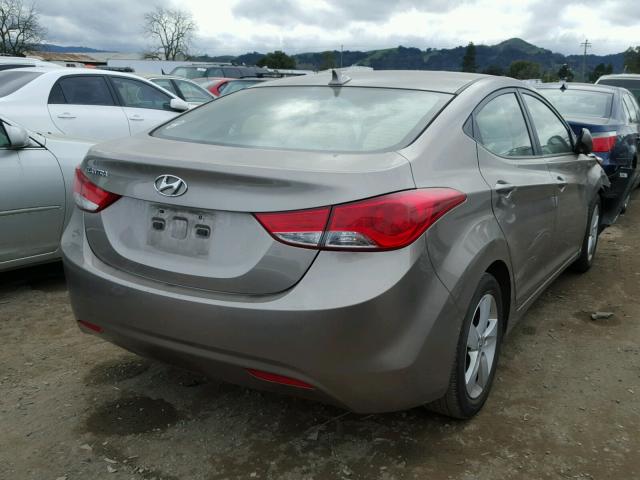 5NPDH4AE3DH344099 - 2013 HYUNDAI ELANTRA GL TAN photo 4