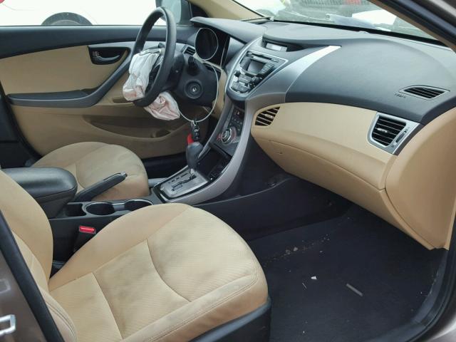 5NPDH4AE3DH344099 - 2013 HYUNDAI ELANTRA GL TAN photo 5