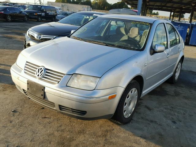 3VWSK69MX2M091867 - 2002 VOLKSWAGEN JETTA GLS SILVER photo 2