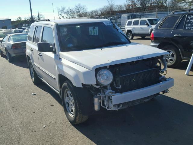 1J4FF28B59D232748 - 2009 JEEP PATRIOT SP WHITE photo 1