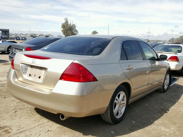 1HGCM567X7A024184 - 2007 HONDA ACCORD EX GOLD photo 4