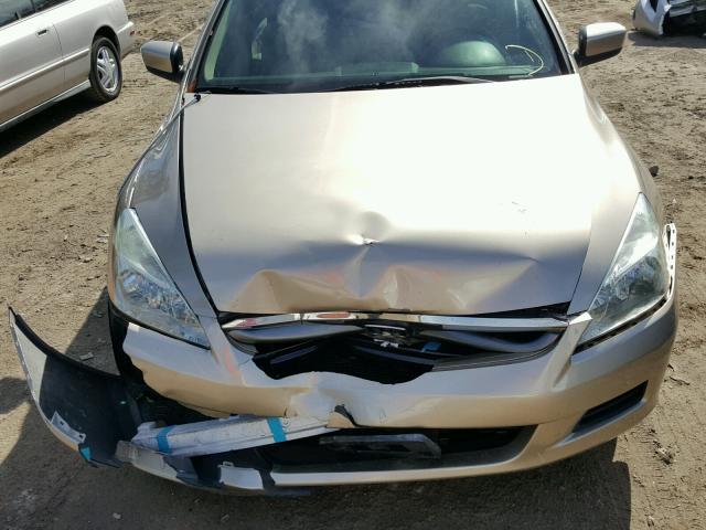 1HGCM567X7A024184 - 2007 HONDA ACCORD EX GOLD photo 7