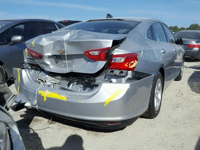 1G1ZB5STXHF255858 - 2017 CHEVROLET MALIBU LS 银色 照片 4