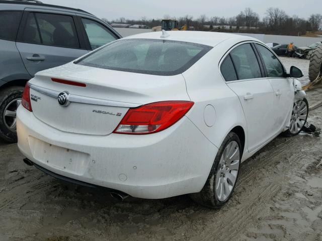 W04GZ5GV4B1091722 - 2011 BUICK REGAL CXL WHITE photo 4