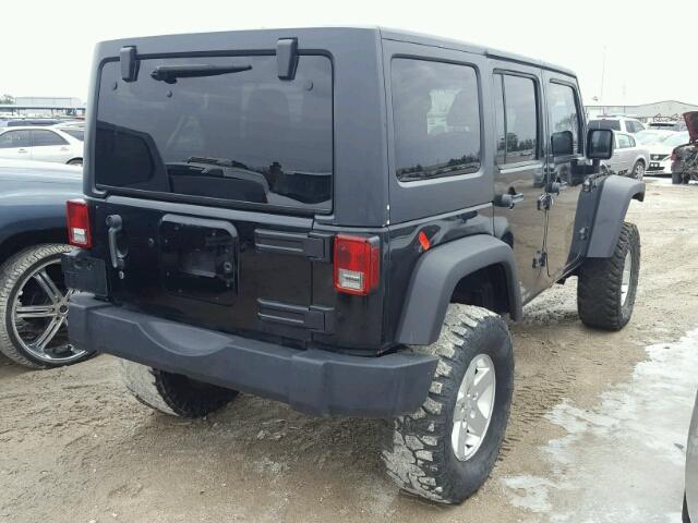 1C4BJWDG0DL535060 - 2013 JEEP WRANGLER U BLACK photo 4