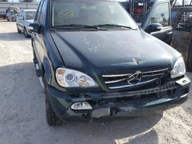 4JGAB75E52A350213 - 2002 MERCEDES-BENZ ML 500 BLACK photo 1