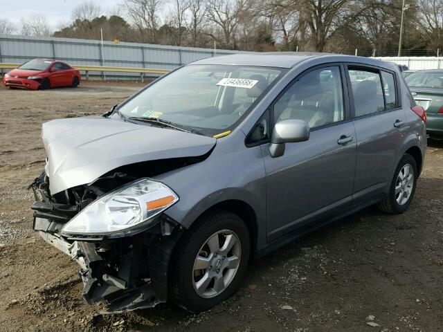 3N1BC1CP0CK238350 - 2012 NISSAN VERSA S GRAY photo 2