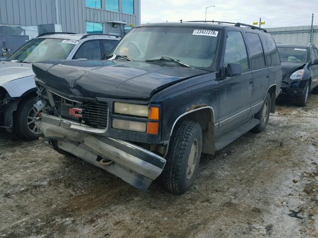 1GKEK13K2SJ771421 - 1995 GMC YUKON BLACK photo 2