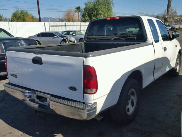 1FTRX17232NA71800 - 2002 FORD F150 WHITE photo 4