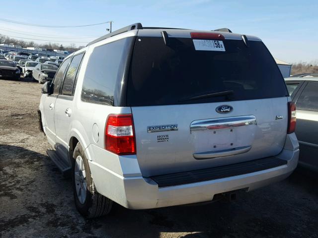 1FMJU1G53AEB65203 - 2010 FORD EXPEDITION SILVER photo 3