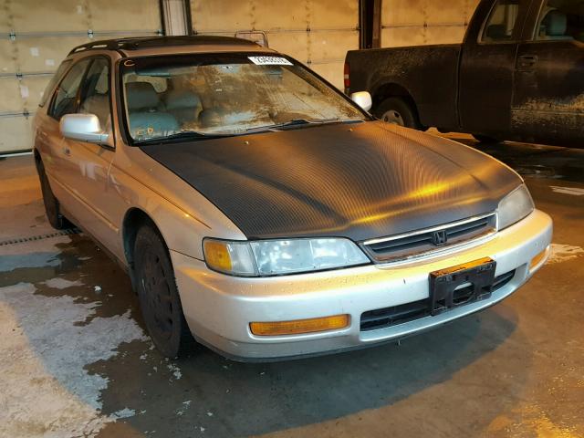 1HGCE1896VA003611 - 1997 HONDA ACCORD EX SILVER photo 1