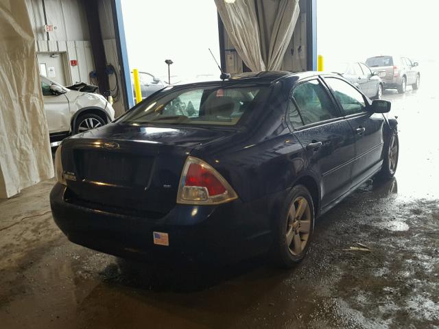 3FAHP07Z57R197573 - 2007 FORD FUSION SE BLUE photo 4