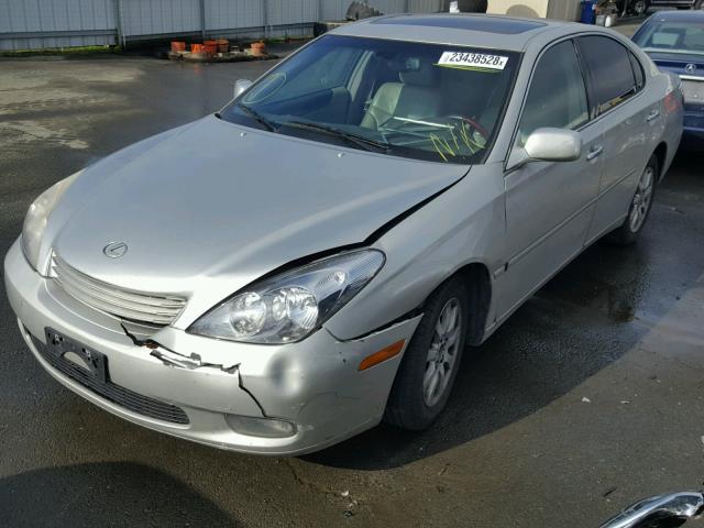 JTHBA30G645028591 - 2004 LEXUS ES 330 SILVER photo 2