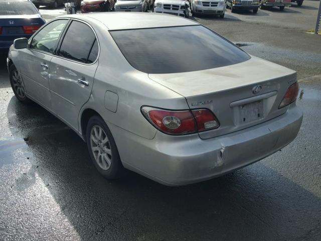 JTHBA30G645028591 - 2004 LEXUS ES 330 SILVER photo 3