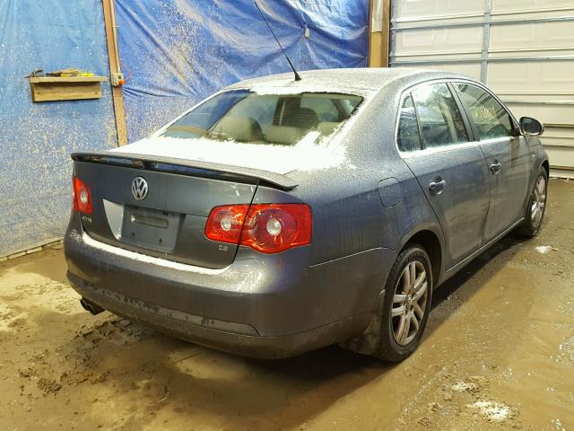 3VWEF71K87M186517 - 2007 VOLKSWAGEN JETTA WOLF GRAY photo 4