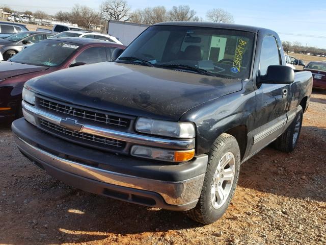 1GCEC14W61Z143677 - 2001 CHEVROLET SILVERADO BLACK photo 2