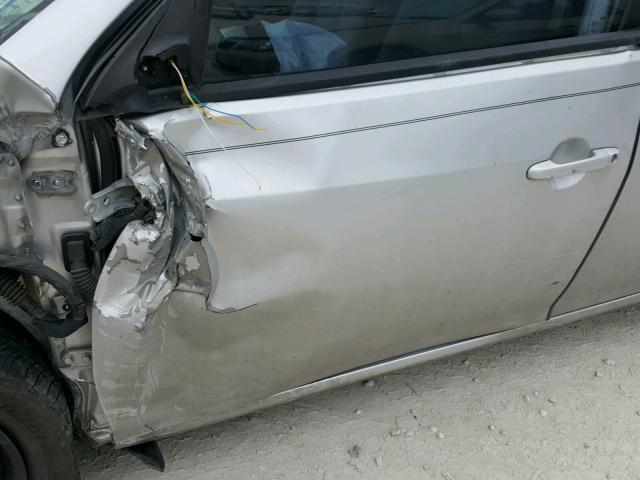 KMHDU46D59U687601 - 2009 HYUNDAI ELANTRA GL SILVER photo 10