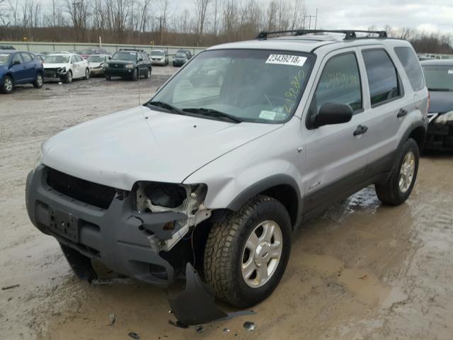 1FMCU04132KC39923 - 2002 FORD ESCAPE XLT GRAY photo 2