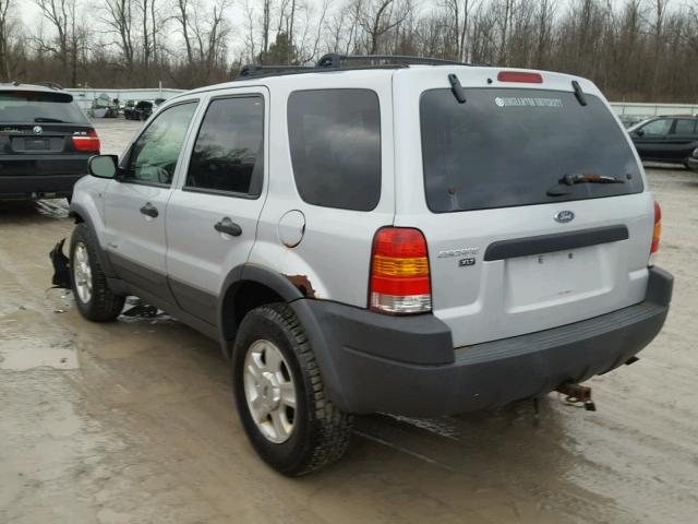 1FMCU04132KC39923 - 2002 FORD ESCAPE XLT GRAY photo 3