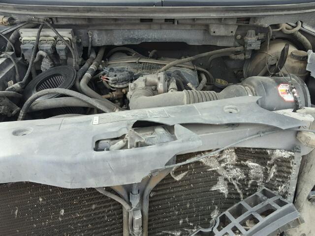 1FTRF12226NB69944 - 2006 FORD F150 GRAY photo 7