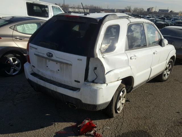 KNDJE723X97574938 - 2009 KIA SPORTAGE L WHITE photo 4